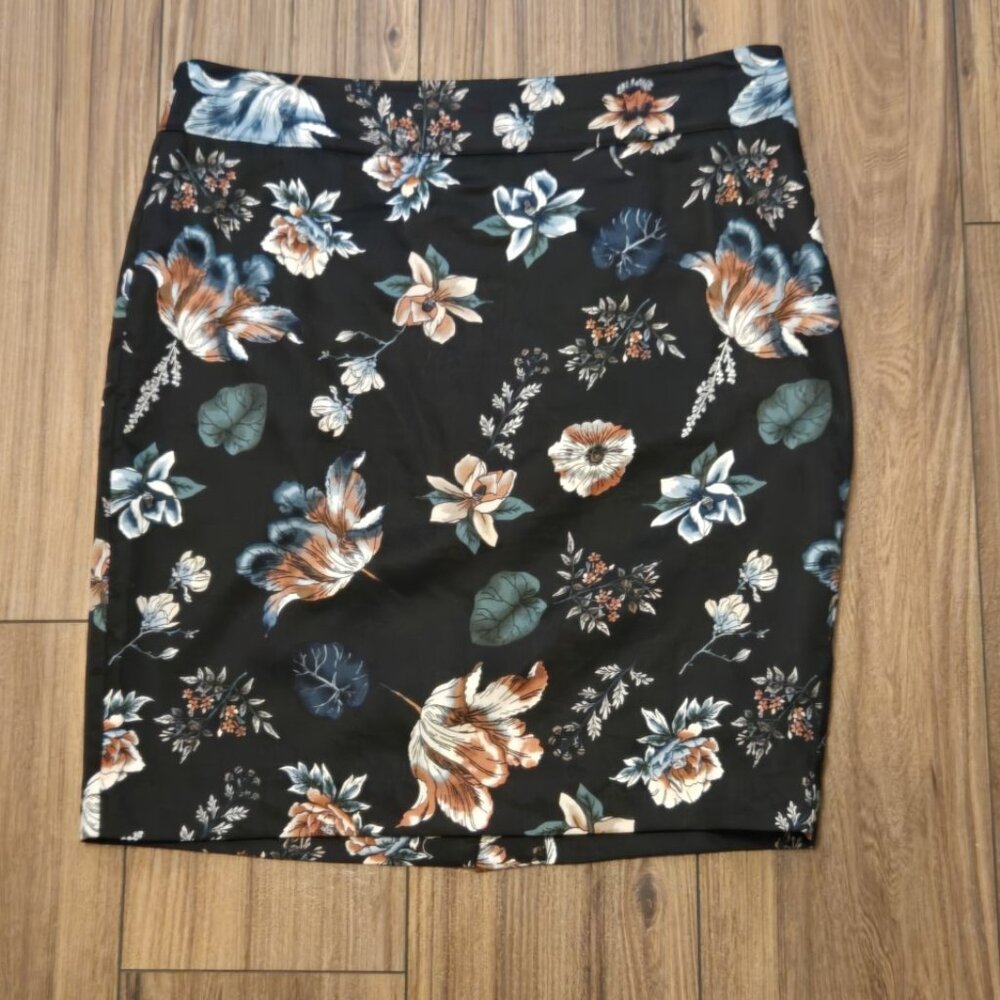 LOFT‎ Floral Lined Pencil Skirt Business Casual Office Size 12 Beautiful